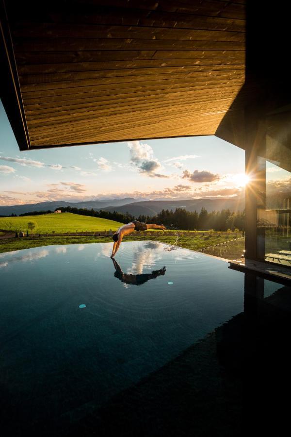 Aeon Hotel - Adults Only Bed & Breakfast Soprabolzano Exteriér fotografie
